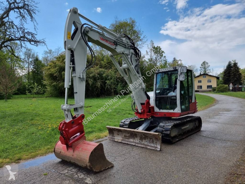 Lopatový nakládač Takeuchi 2902