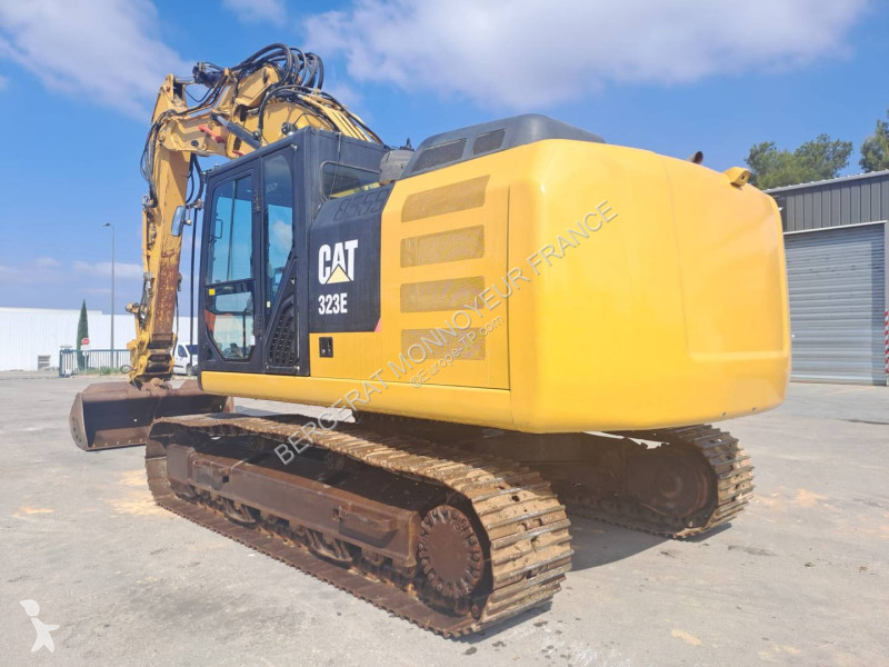 Rýpadlo Caterpillar 323E