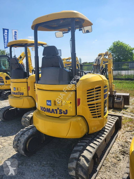 جرافة Komatsu