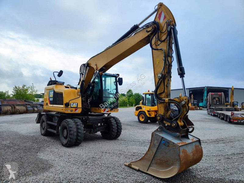 جرافة Caterpillar F