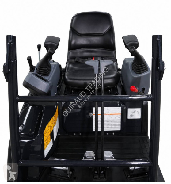 Escavatore Yuchai U17