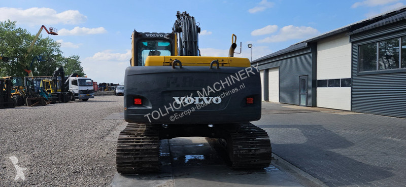 جرافة Volvo EC140