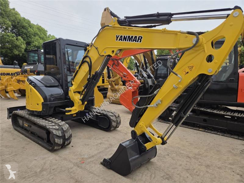 Lopatový nakládač Yanmar VIO 55-6B
