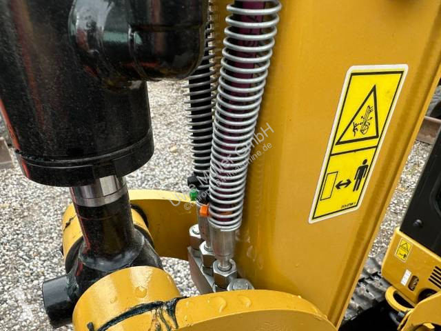 جرافة Caterpillar 301.6 Minibagger 26.900 EUR...