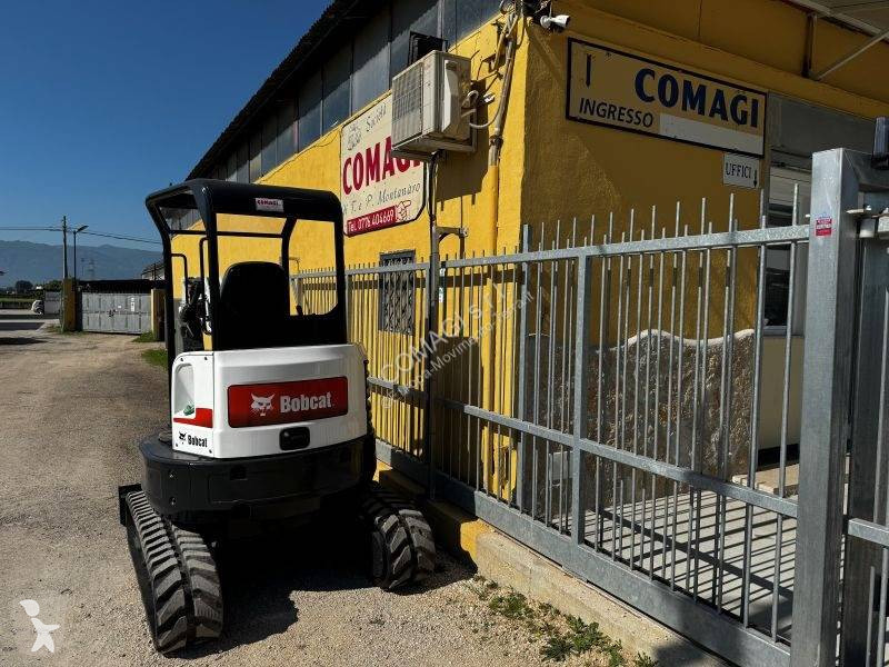 Lopatový nakládač Bobcat