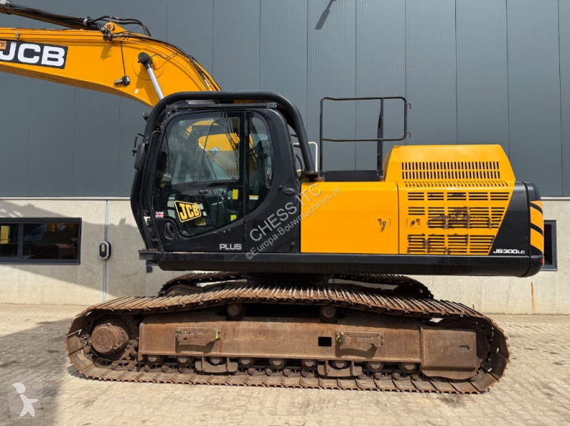 Lopatový nakládač JCB 300 LC 4F - 300 -