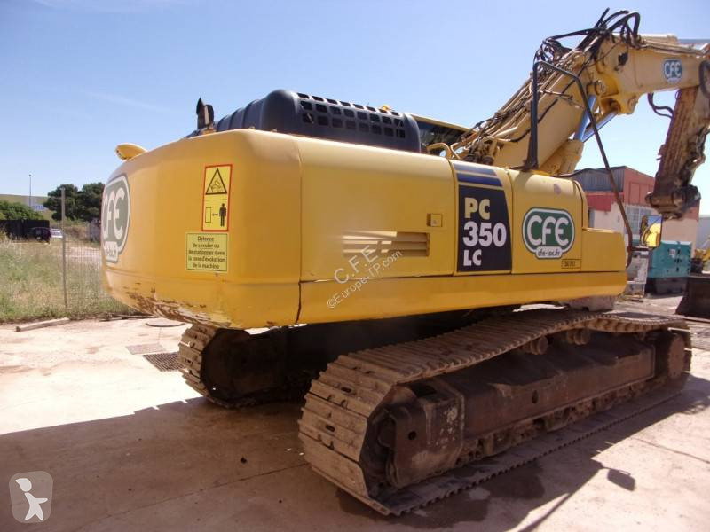 جرافة Komatsu