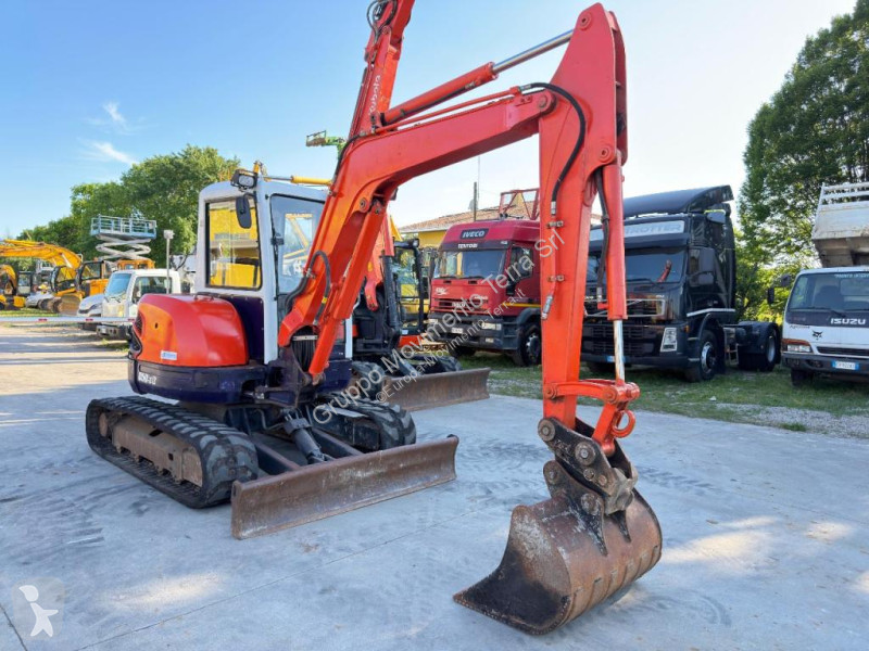 جرافة Kubota U50-3a