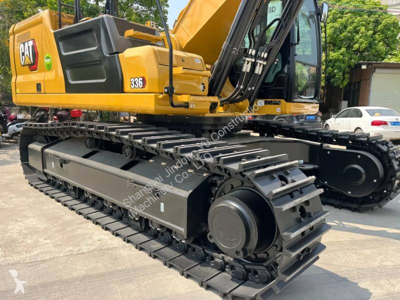 جرافة Caterpillar 336