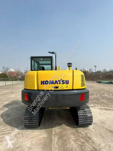 جرافة Komatsu PC70-11MO