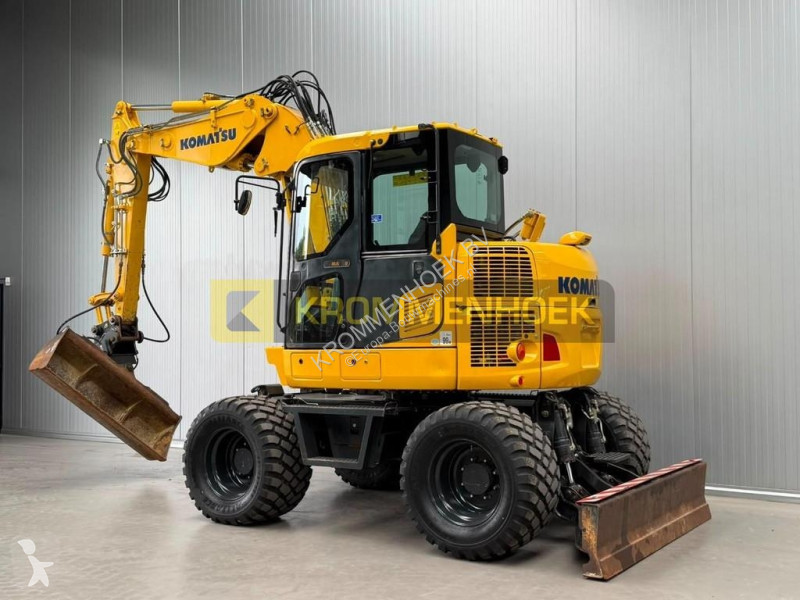 جرافة Komatsu MR-10