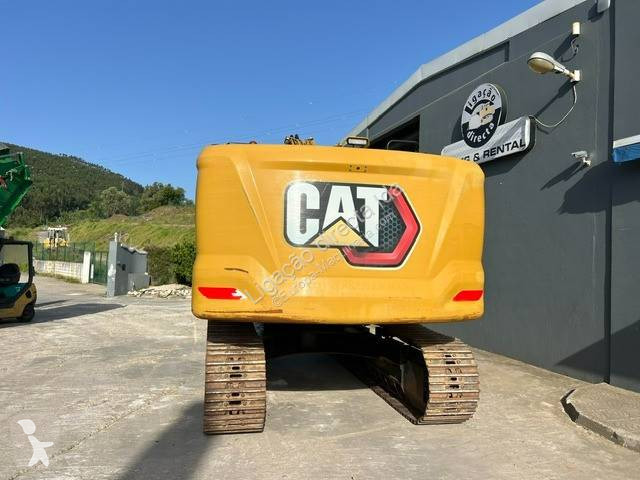 جرافة Caterpillar 323