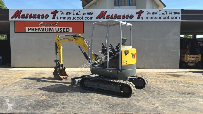 جرافة Wacker Neuson