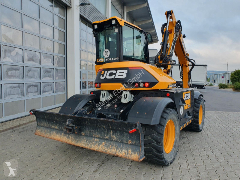 جرافة JCB 110W / Pratzen / nur 572h! / 2023