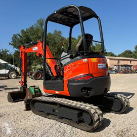 جرافة صغيرة Kubota
