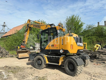 Hydrema RB15-MX18 with tiltrotator, quick coupler and excavator bucket
