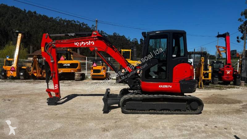Escavadora Kubota KX057-4