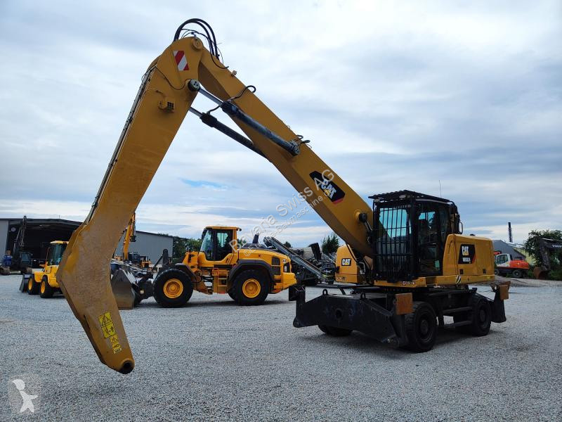 Lopatový nakládač Caterpillar MH4