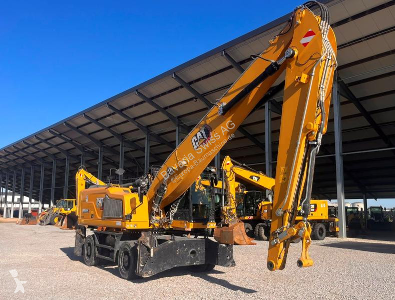 Lopatový nakládač Caterpillar MH6