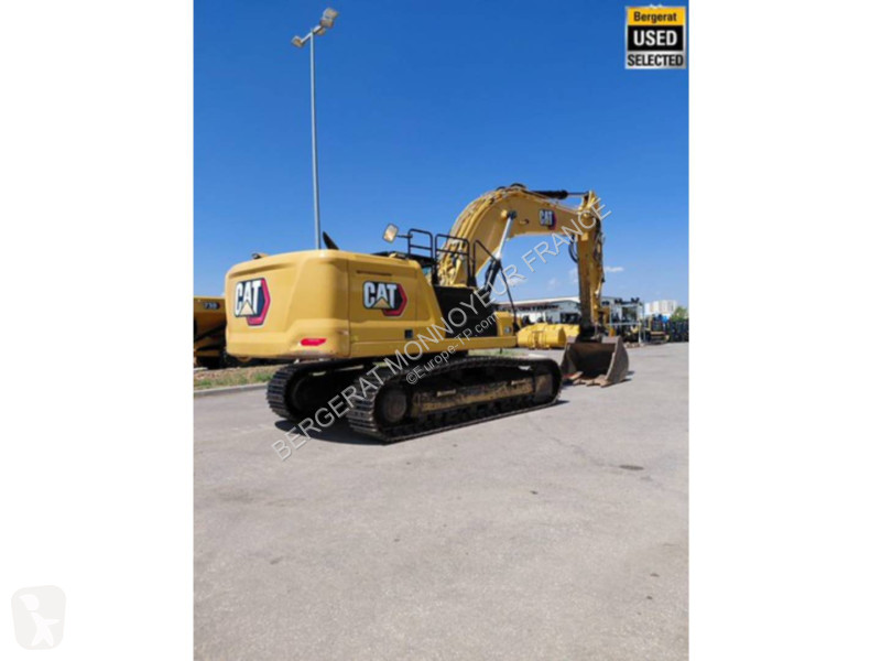 Багер Caterpillar
