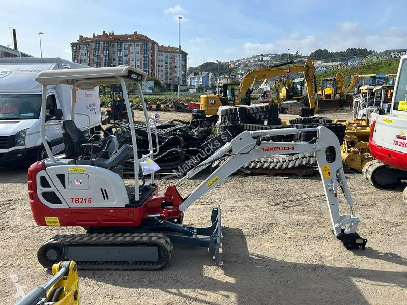 Rýpadlo Takeuchi tb216