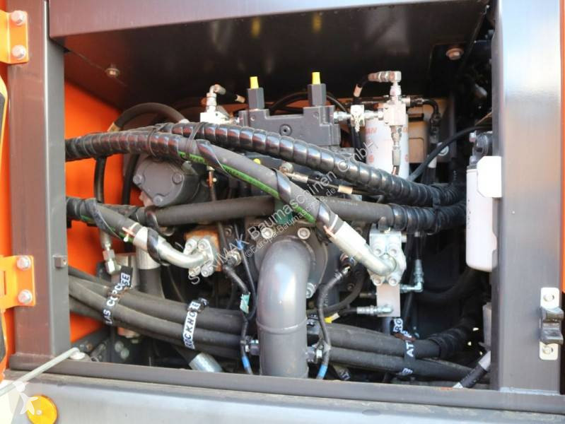Rýpadlo Doosan DX 210W-5