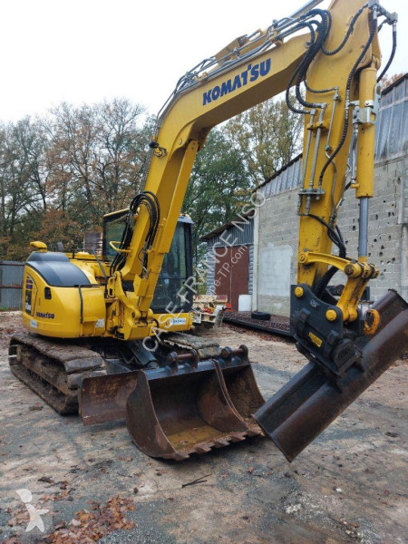 جرافة Komatsu MR11 EO