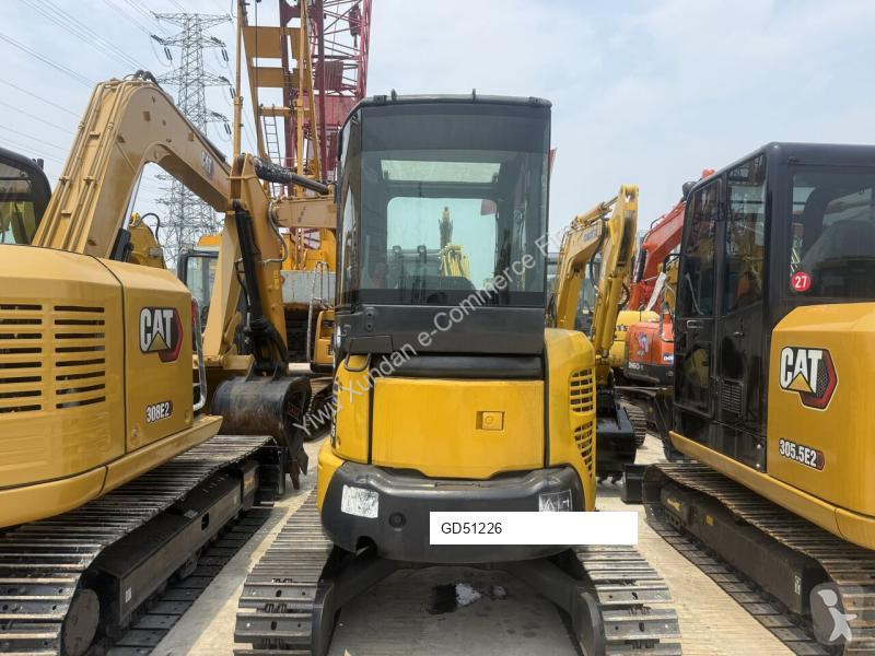 Lopatový nakládač Komatsu