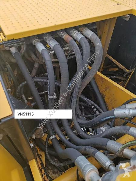 جرافة Caterpillar M2