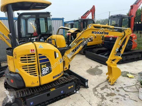 Lopatový nakládač Komatsu