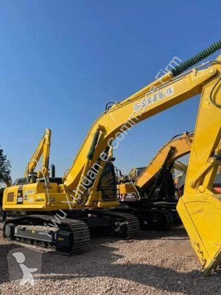 جرافة Komatsu