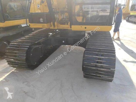 Lopatový nakládač Caterpillar 315D