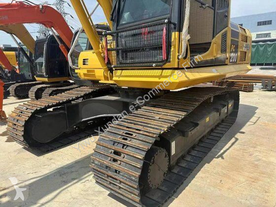 جرافة Komatsu 0-8