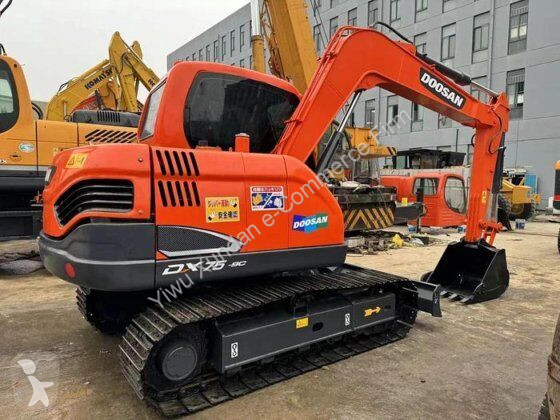 Koparka Doosan DX75
