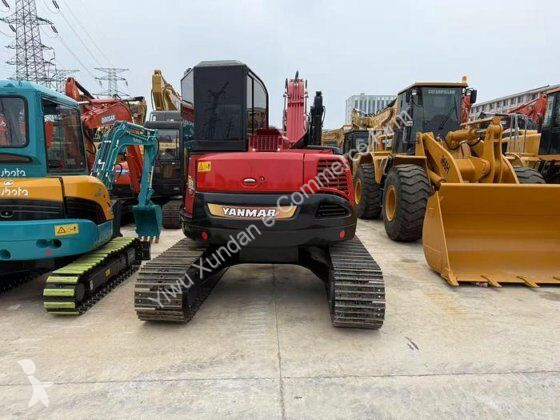 Lopatový nakládač Yanmar