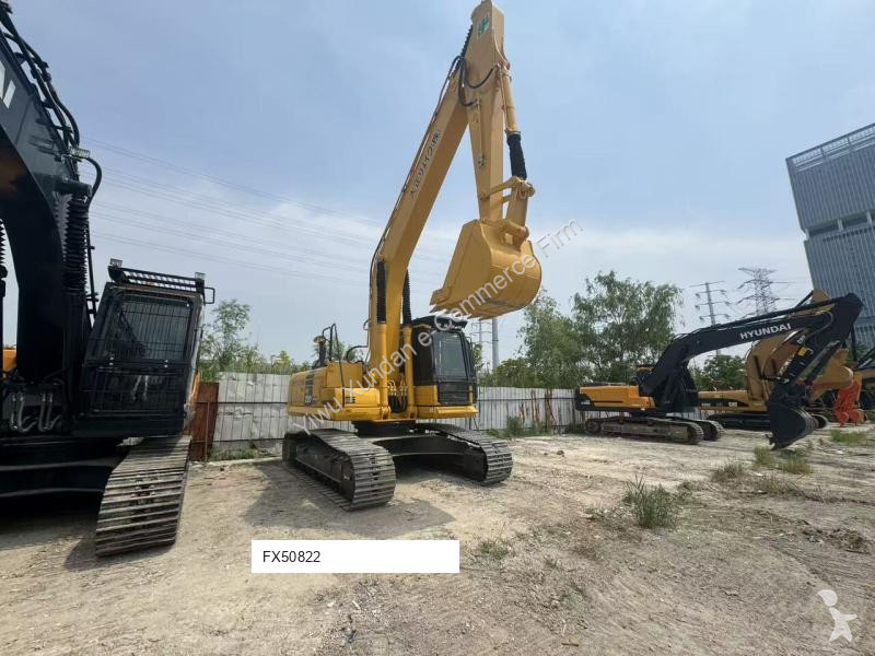 Rýpadlo Komatsu 8