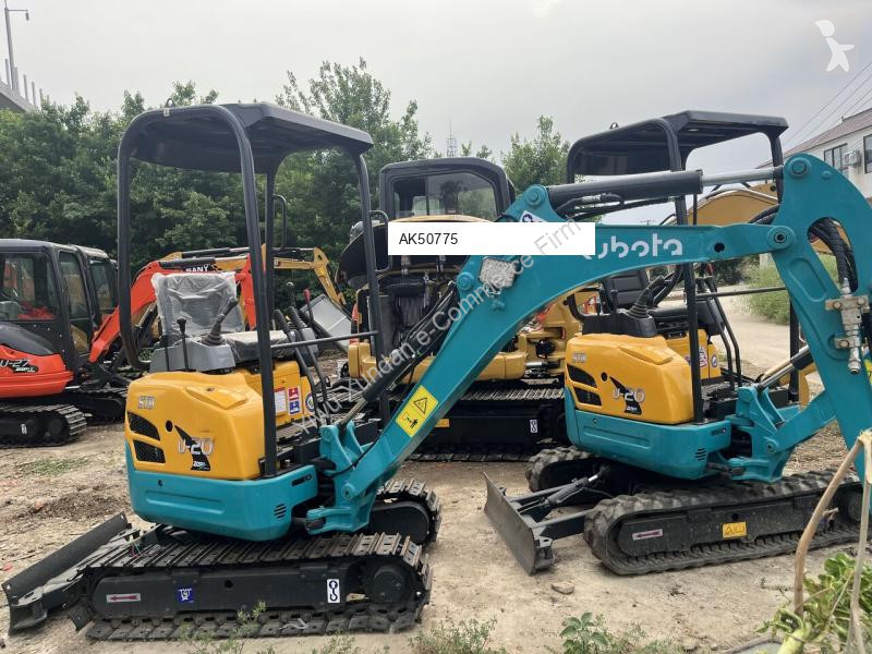 جرافة Kubota U20