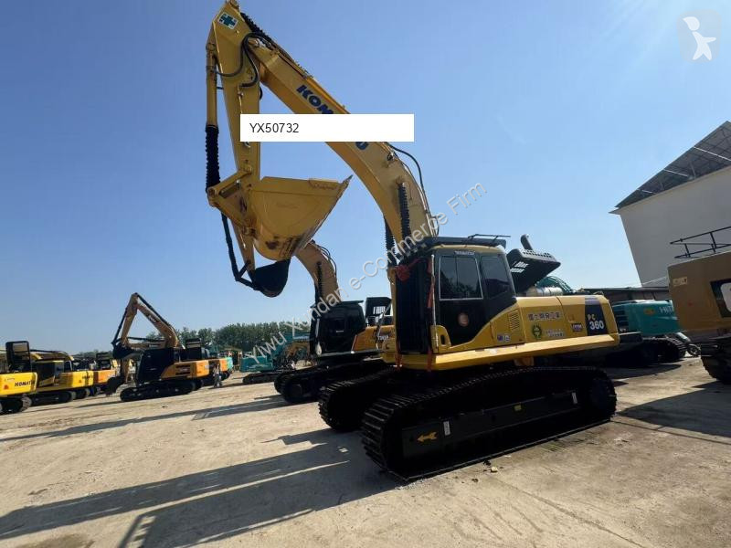 جرافة Komatsu
