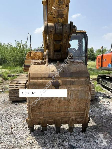 جرافة Caterpillar 325BL