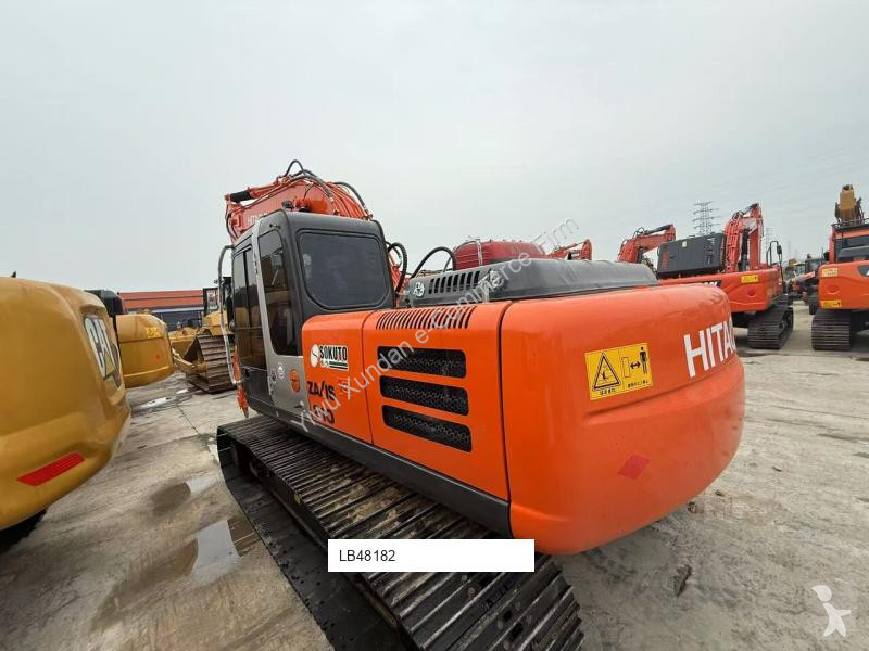 Rýpadlo Hitachi