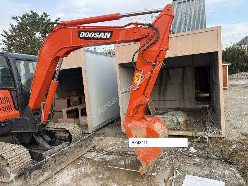 Rýpadlo Doosan dx60lc-9c