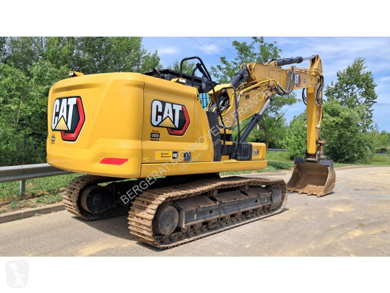 Rýpadlo Caterpillar 323