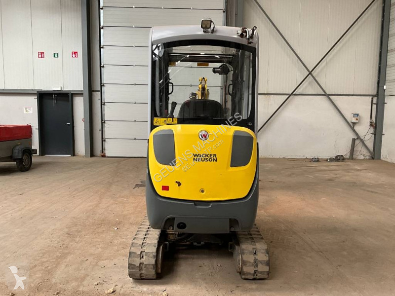 جرافة Wacker Neuson VTS