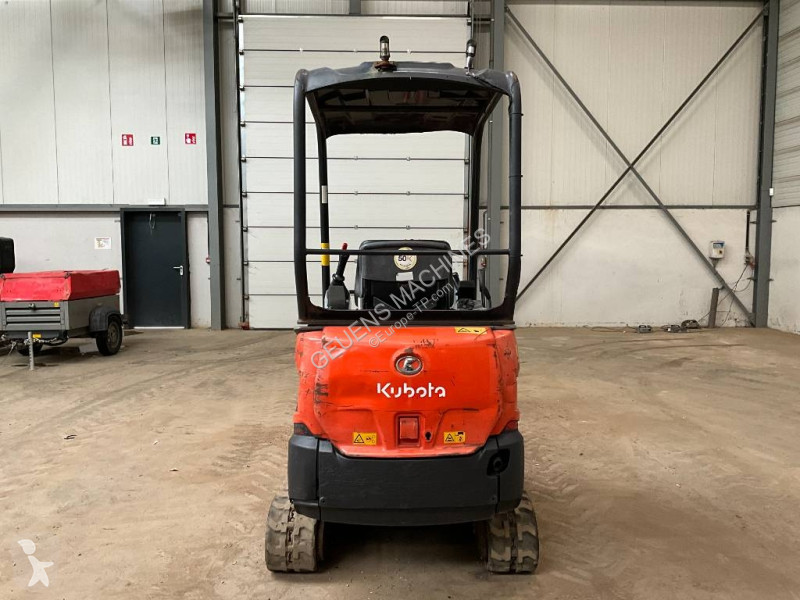 جرافة Kubota 0164