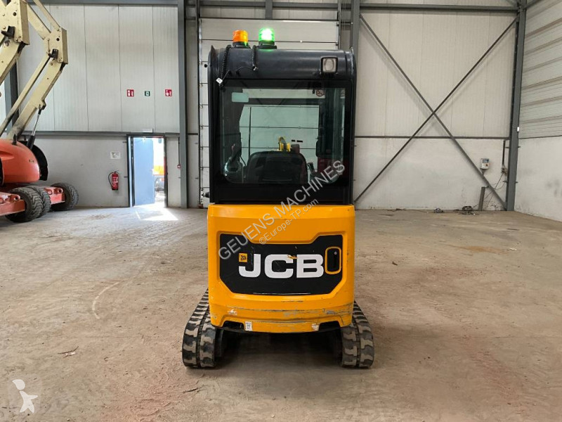 جرافة JCB 16 C-1