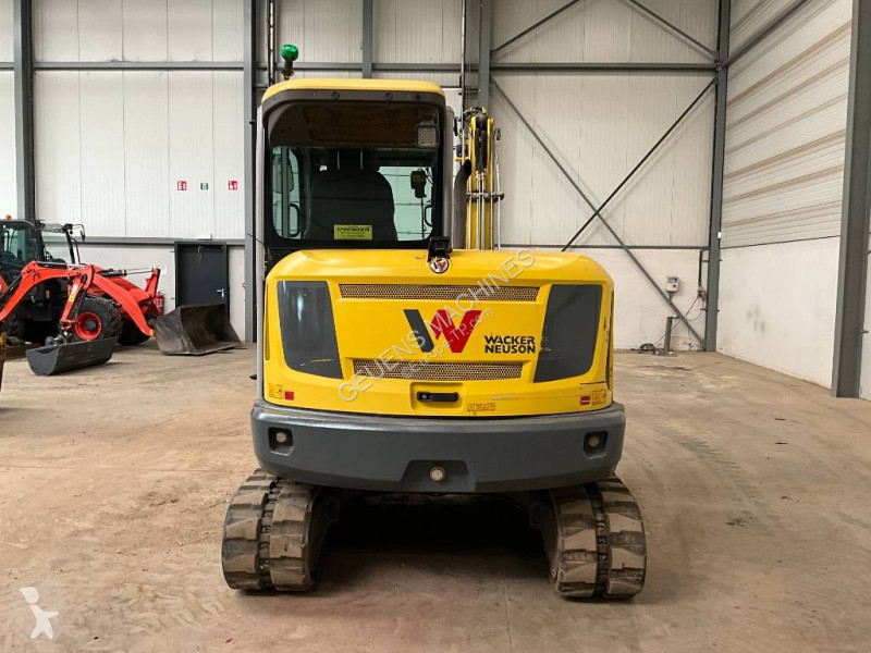 جرافة Wacker Neuson