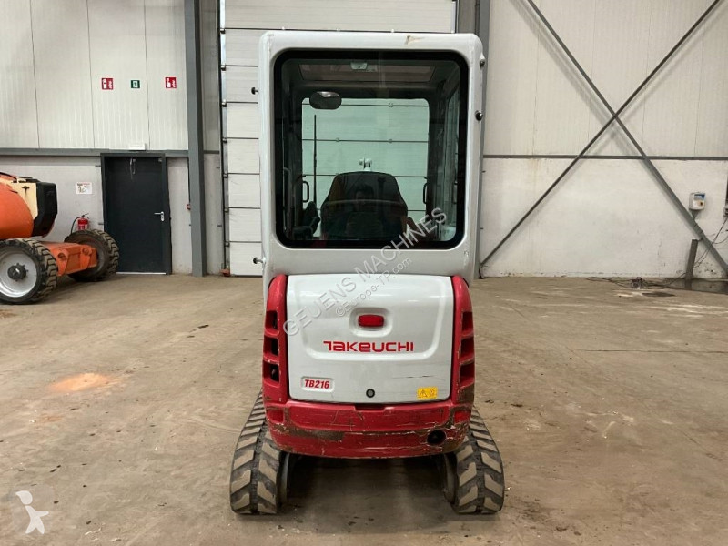 Rýpadlo Takeuchi TB 216