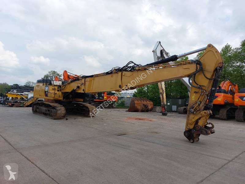 جرافة Caterpillar LXE MHD (17m demolition)