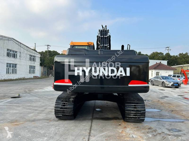 جرافة Hyundai