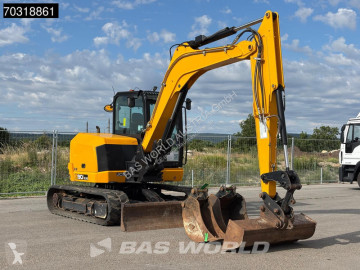 Mini pelle JCB